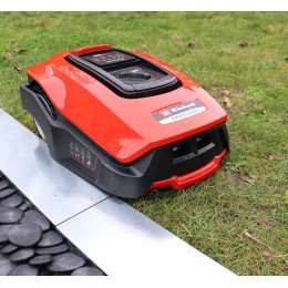 Bordure pelouse pour robot tondeuse