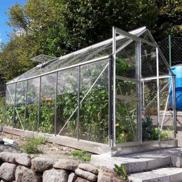 Serre de jardin en verre