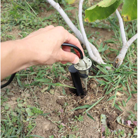 goutteur iriso reglable pour arrosage goutte a goutte