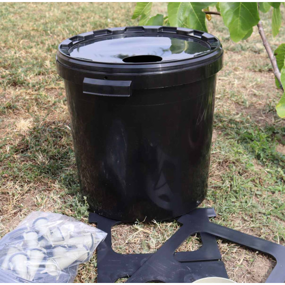 kit arrosage goutte a goutte avec reserve d'eau 30 L