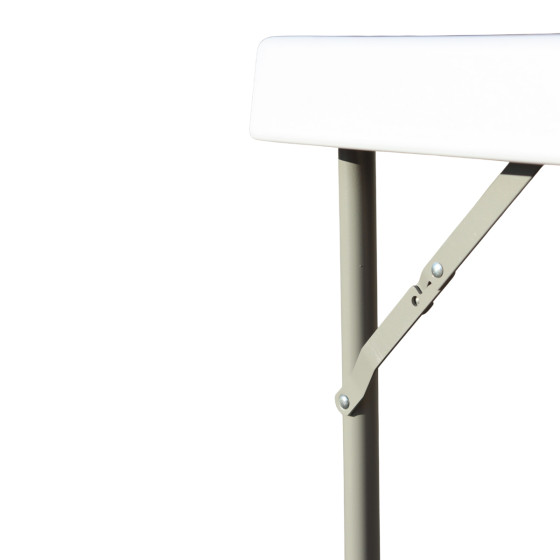 table de camping avec evier