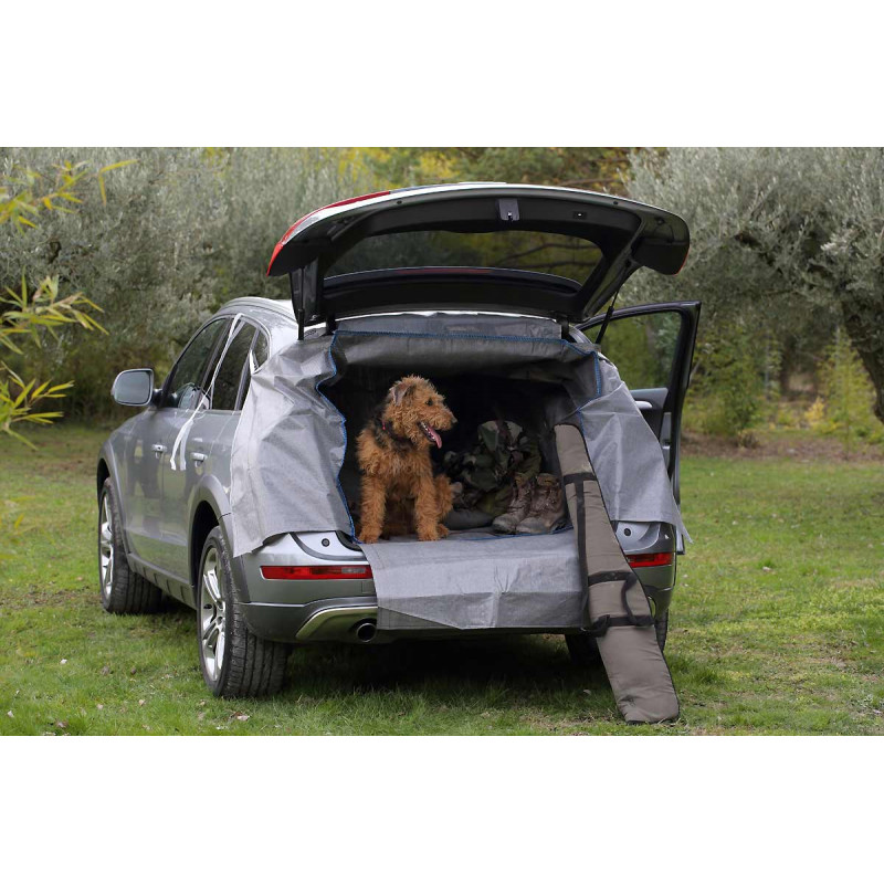 Protection de coffre pour chien : une voiture propre et sécurisée