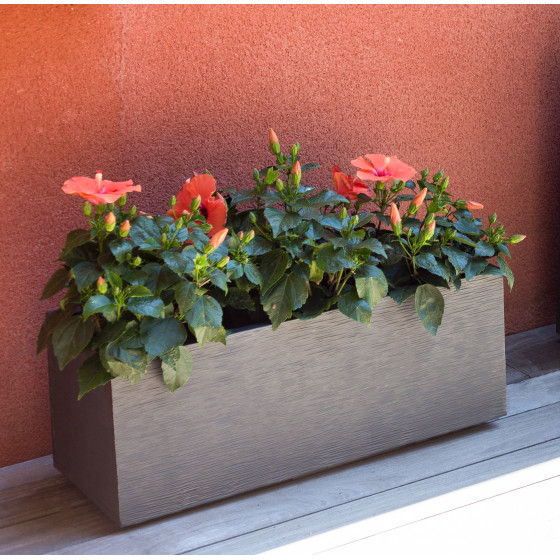 Jardinière gris anthracite pour décoration terrasse