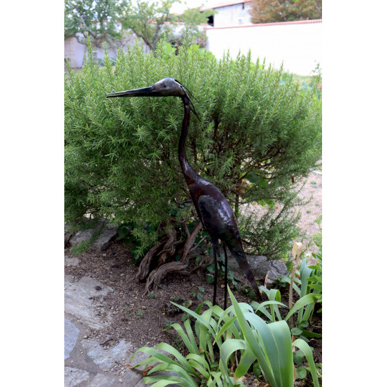 heron en metal pour jardin